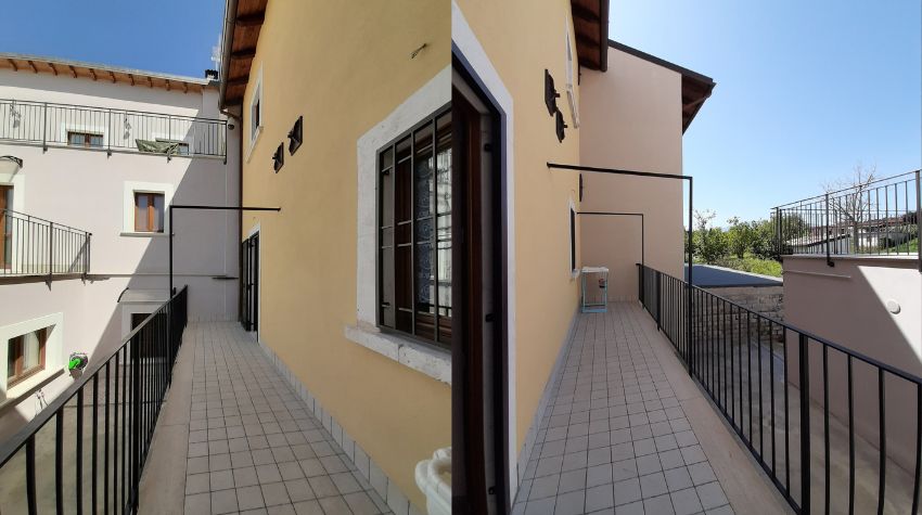 ID 006 Casa indipendente di 200 m² in San Pio delle Camere - immagine 10